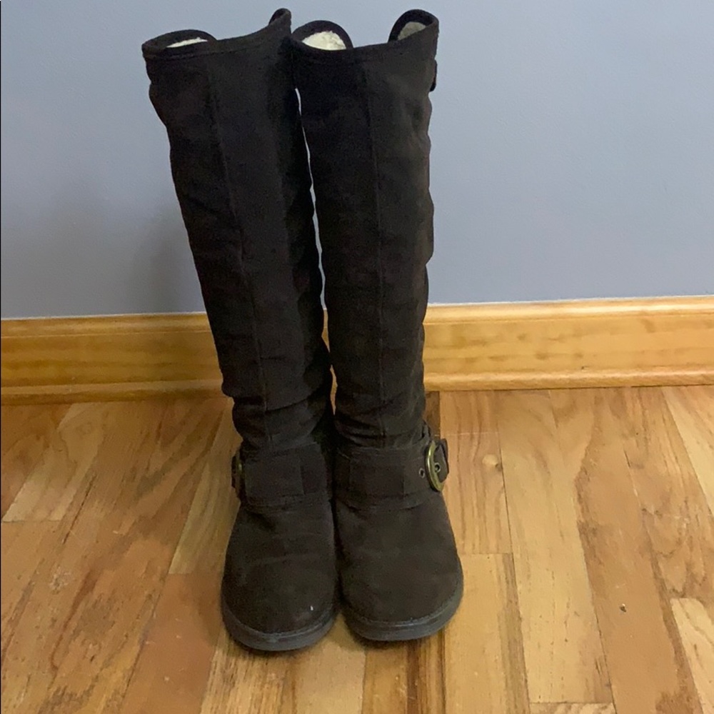 Suede leather upper Kelly and Katie brown boots.